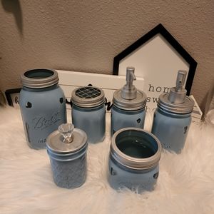 New Bathroom mason jar decor